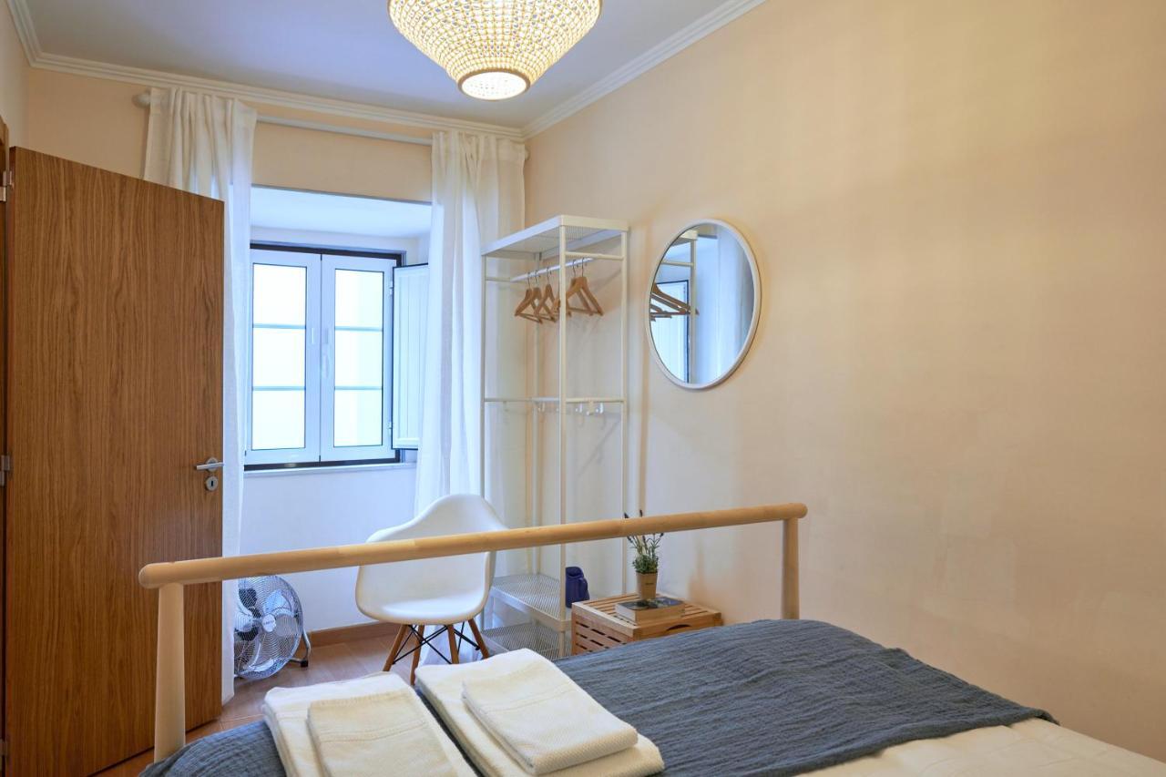 Spacious And Renovated With Amazing Patio, By Timecooler * Lisbon
