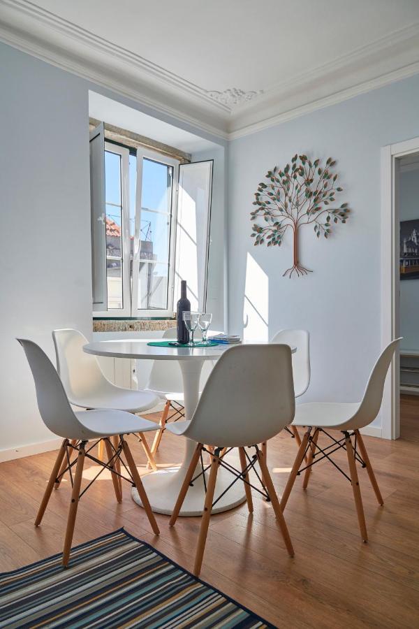 Elegant Riverview In Historical * Lisbon