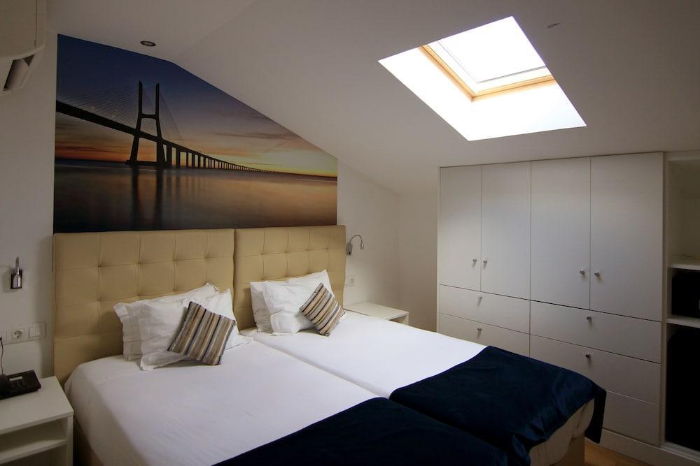 & By Apart-hotel 3*