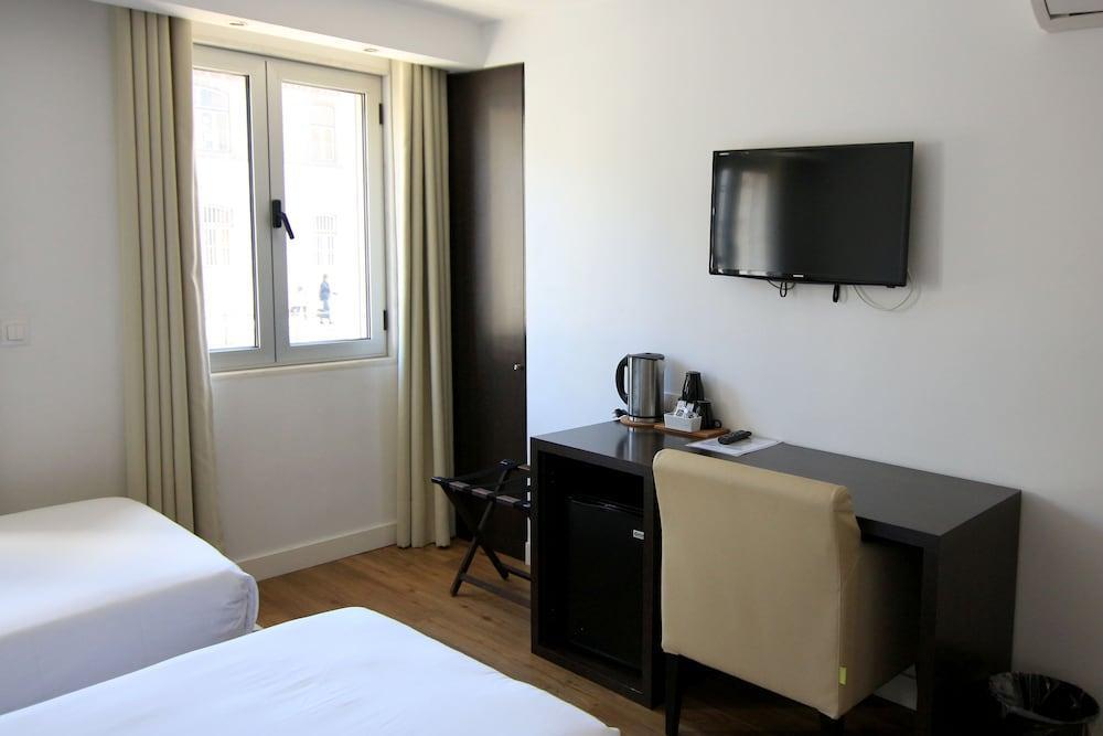 Aparthotel & By Lisbon