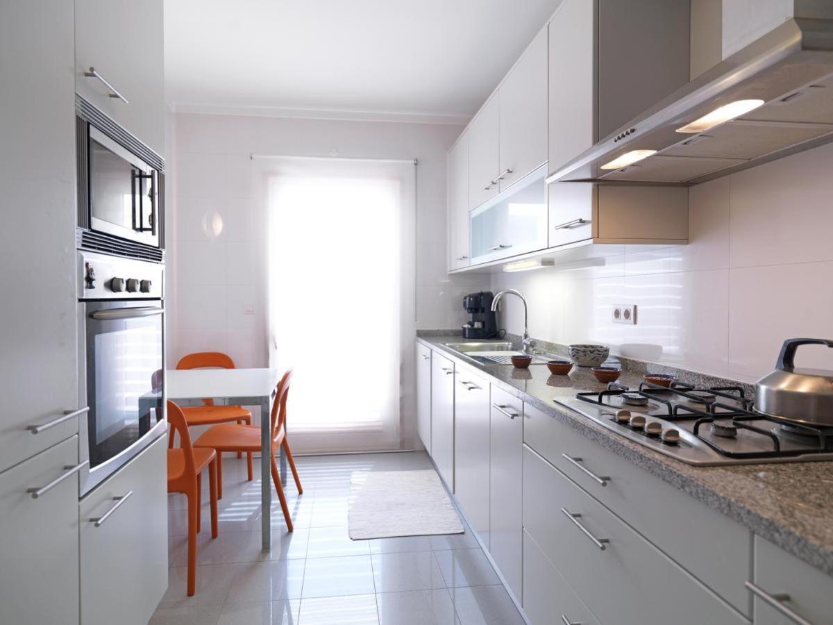 Flh - Restelo Spacious Duplex With View Lisbon