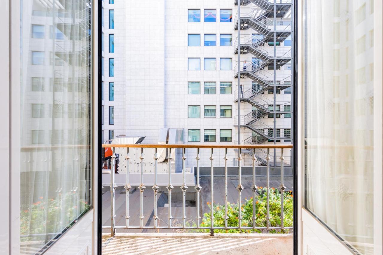 Lisbon Boulevard Quiet Apartment * Lisbon