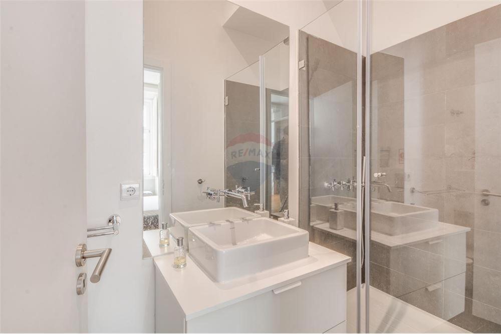 Historic Heart Luxury * Lisbon