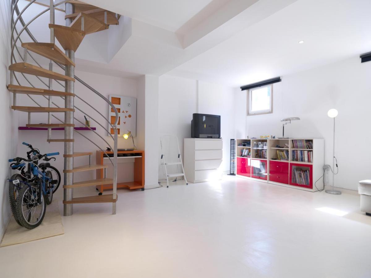 Flh - Restelo Spacious Duplex With View *