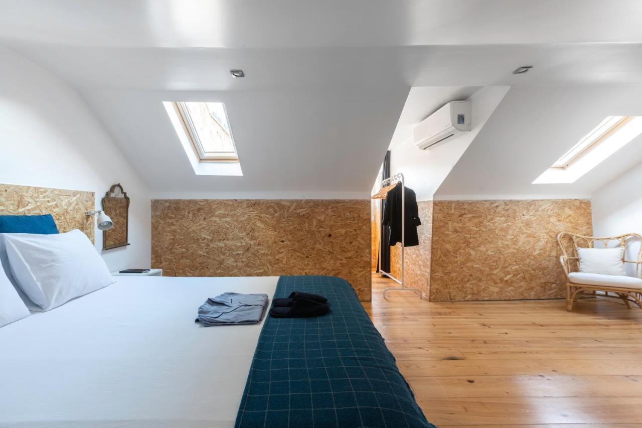 Bairro Alto Bronze Of Art Apartment Lisbon