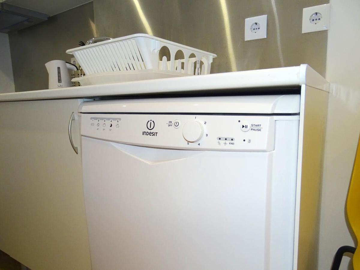 Center Apartment *