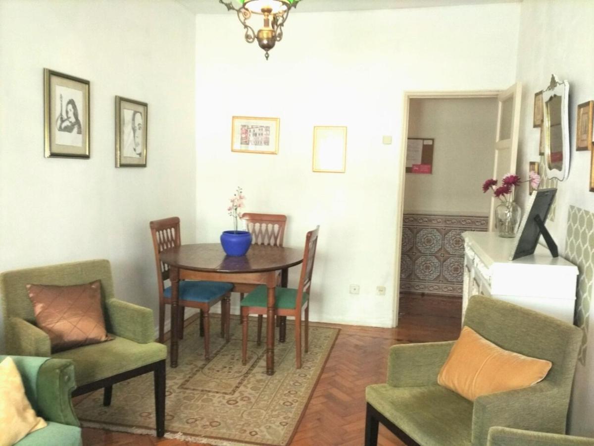Sabrosa's Flat * Lisbon