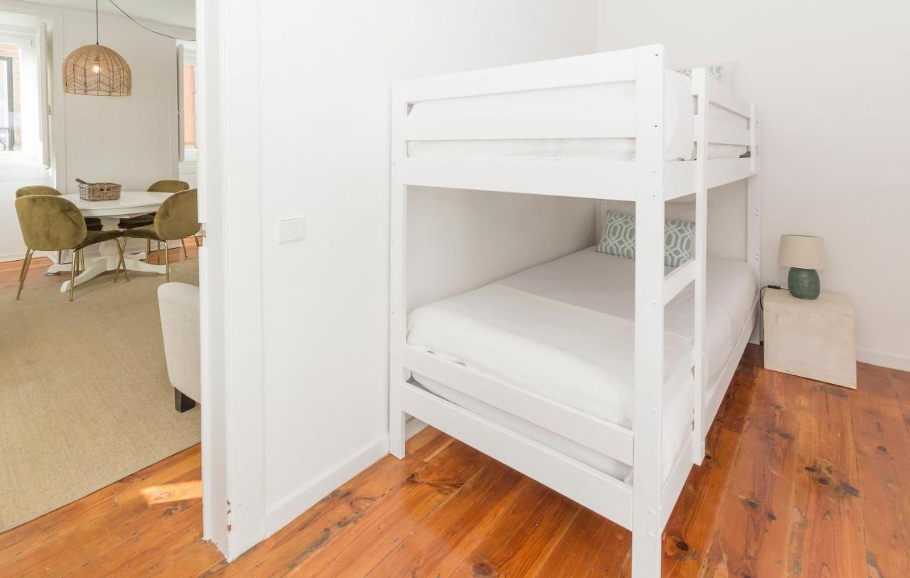 Live Like A Local @ Casa Da Esquina - Wifi & A/c Apartment