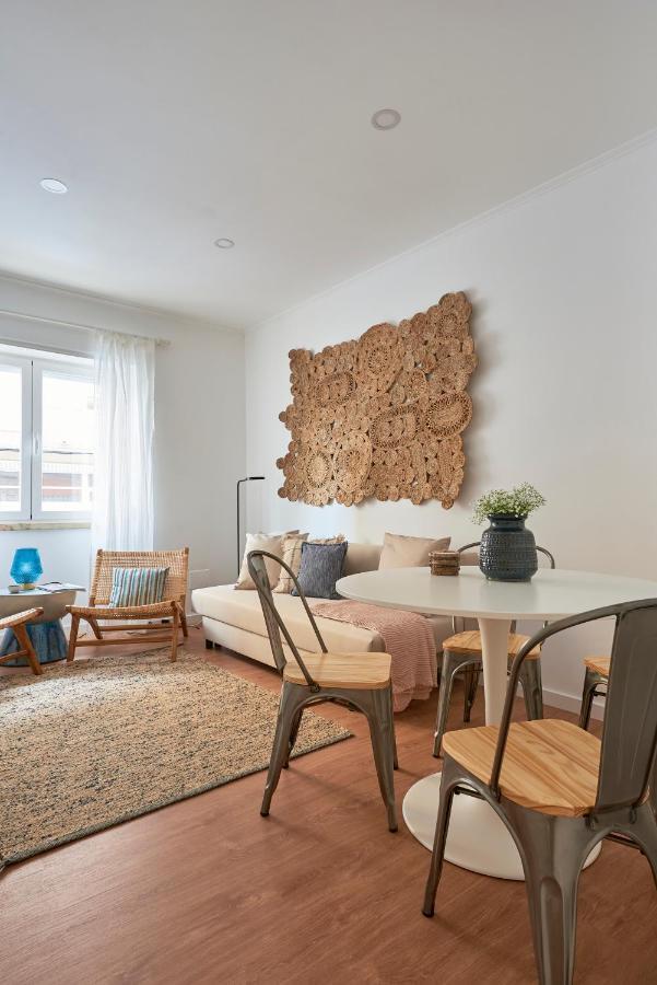 Apartment Belem Light Filled With Patio, By Timecooler *