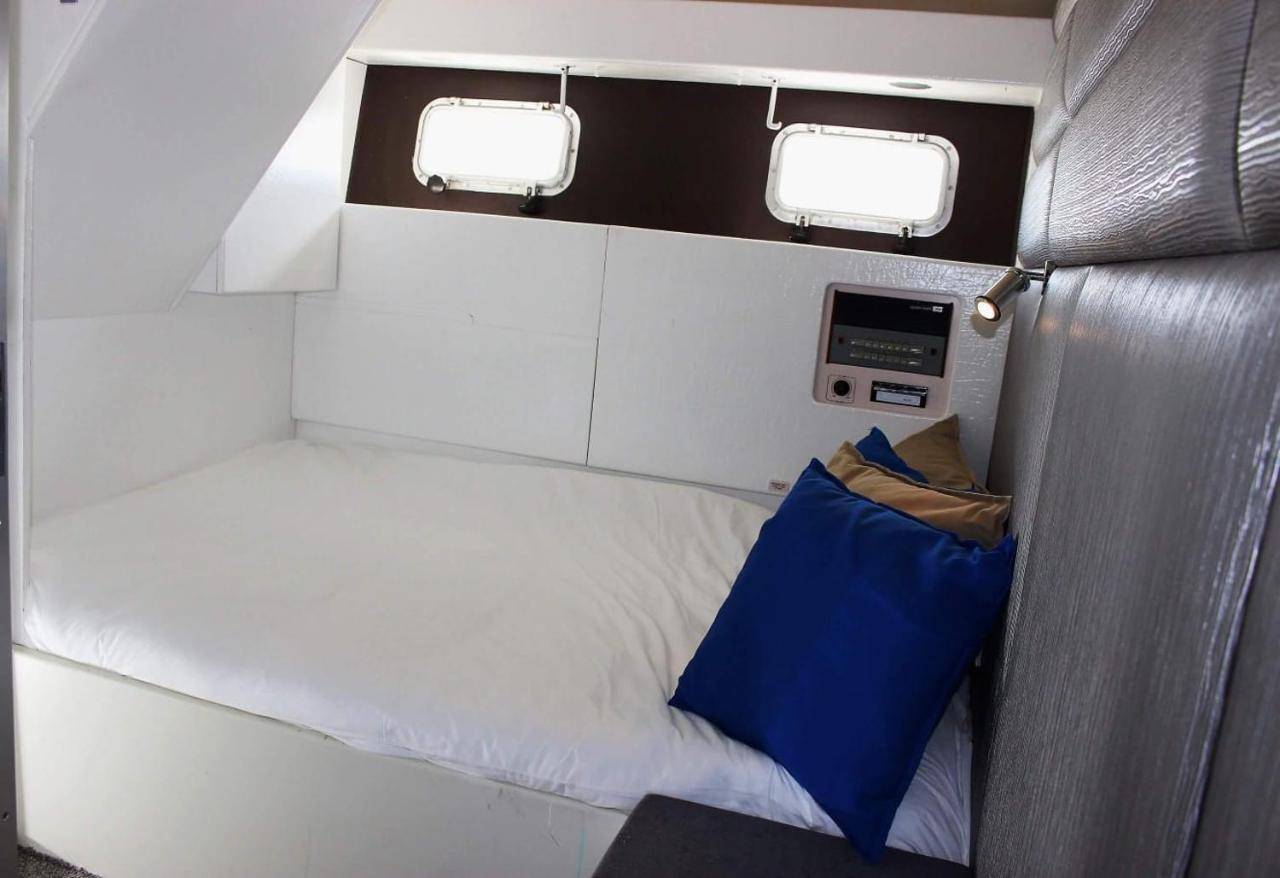 Sea Suites - Boat Botel Lisbon
