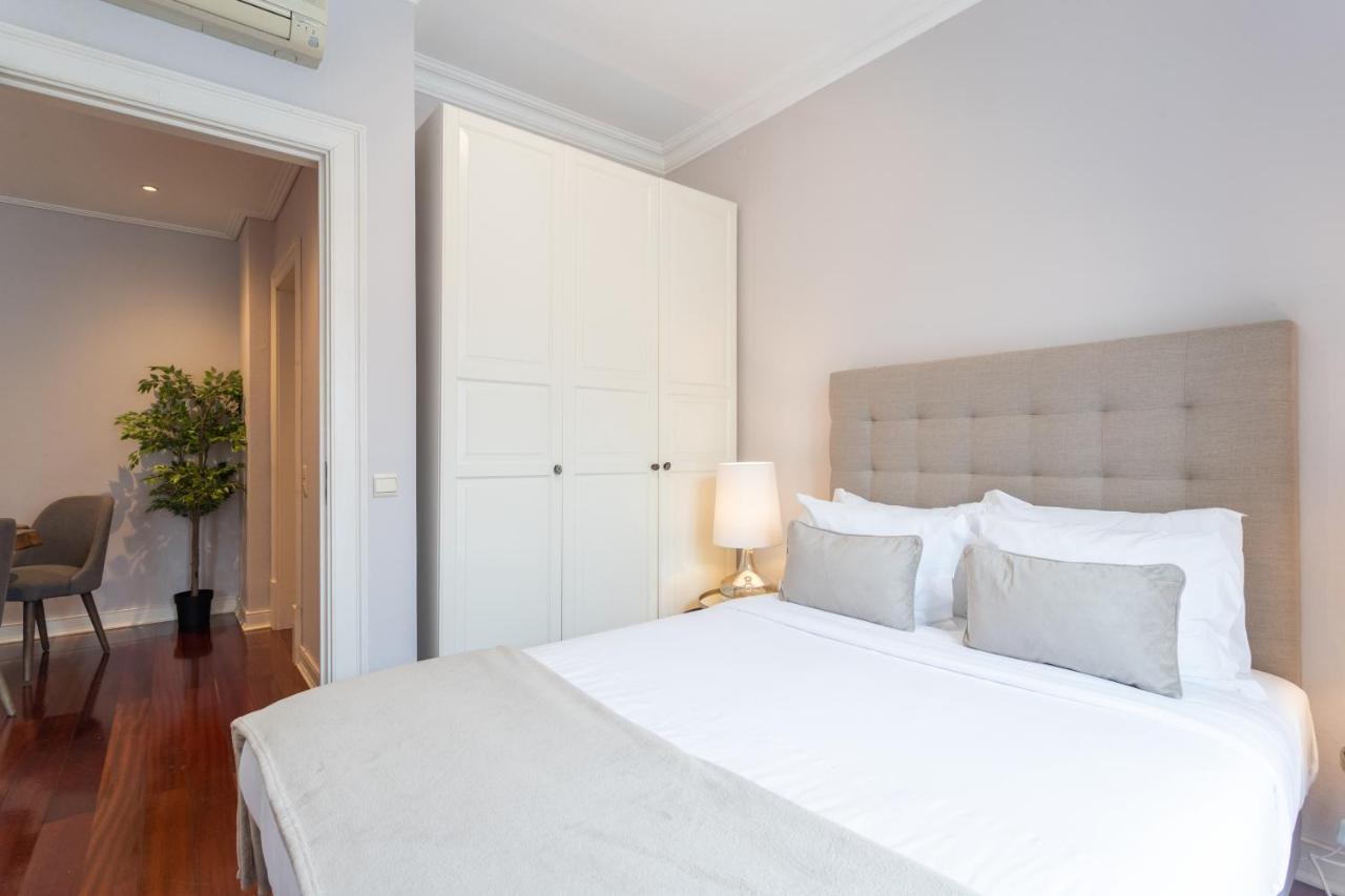 Living Chiado Apartment Lisbon