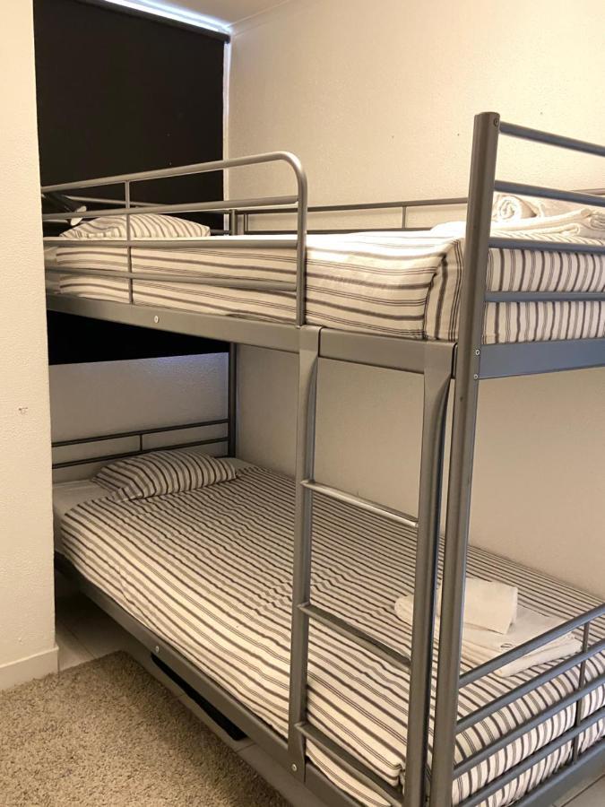 Apartment Com•bro *