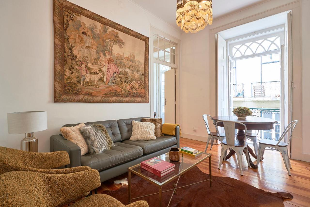 Apartment Spacious In The Perfect Location, By Timecooler *