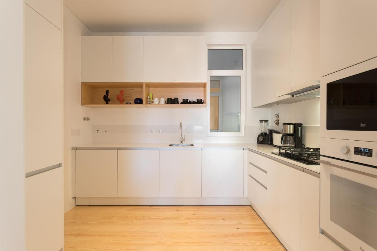 Flh Intendente Modern Terrace Apartment Lisbon