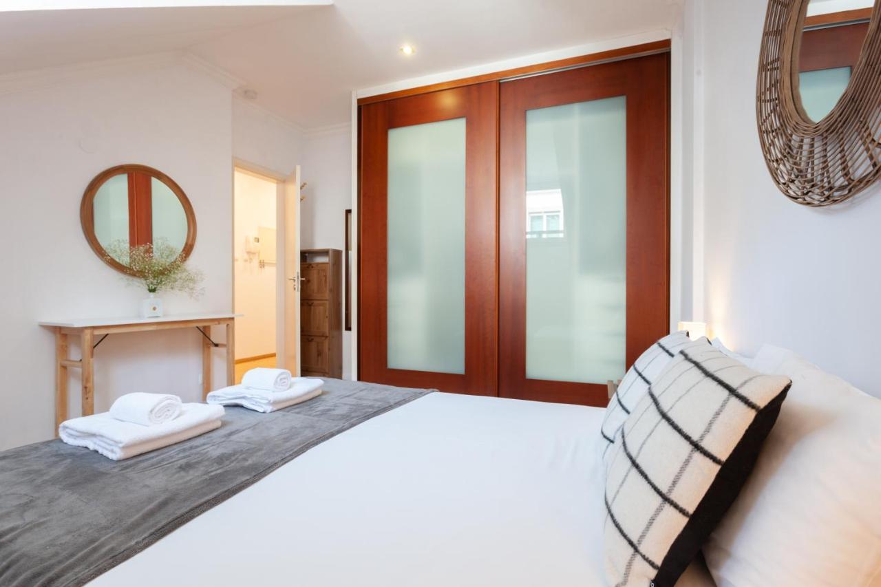 Liberty Penthouse Three-bedroom - By Lu Holidays Apartment Lisbon