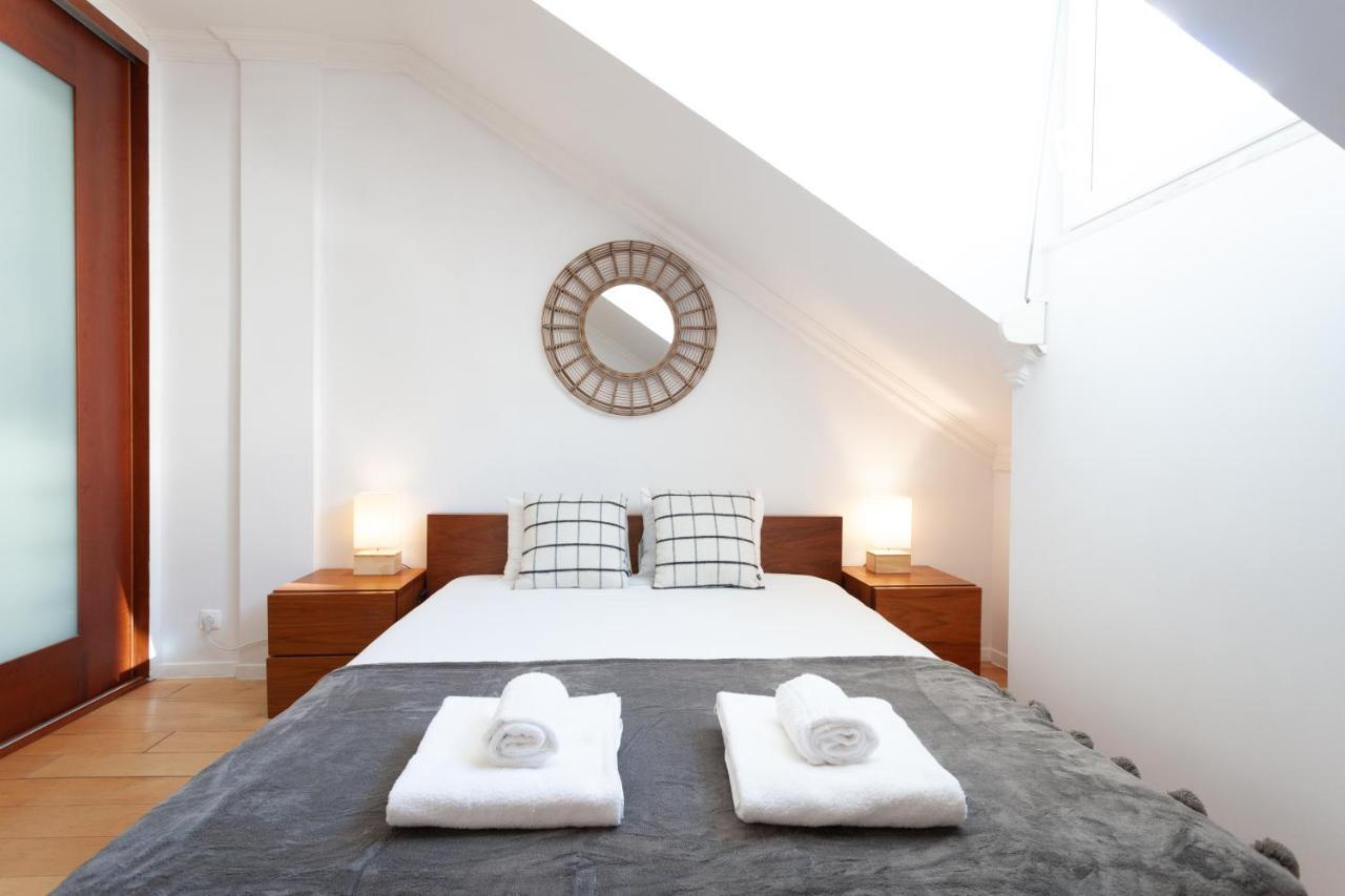 Apartment Liberty Penthouse Three-bedroom - By Lu Holidays Lisbon