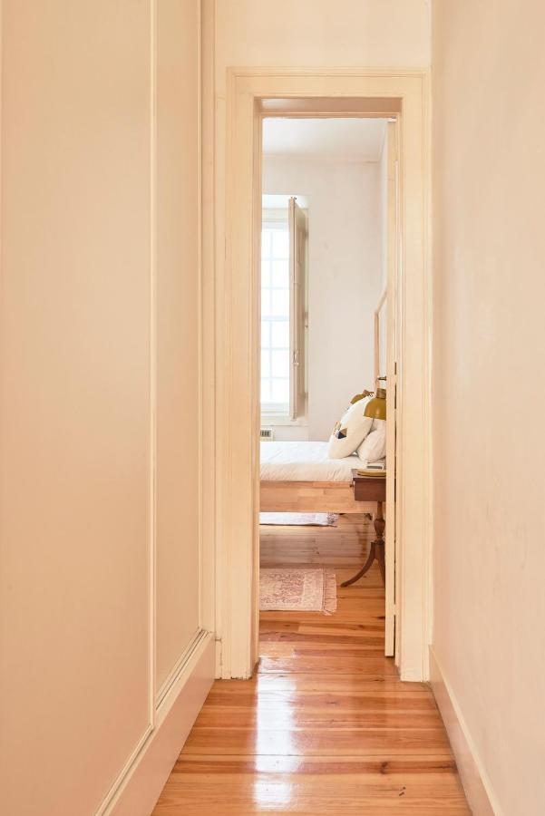 Apartment Spacious In The Perfect Location, By Timecooler Lisbon