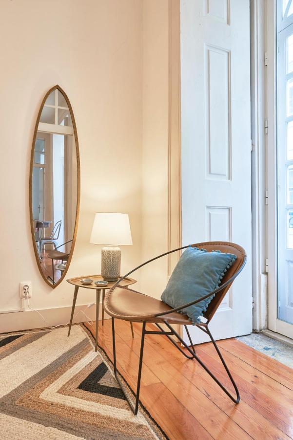 Apartment Spacious In The Perfect Location, By Timecooler Lisbon