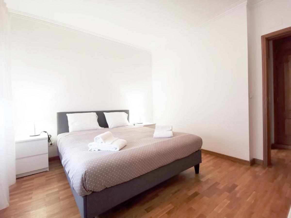 Down Town - Expo27 Apartment