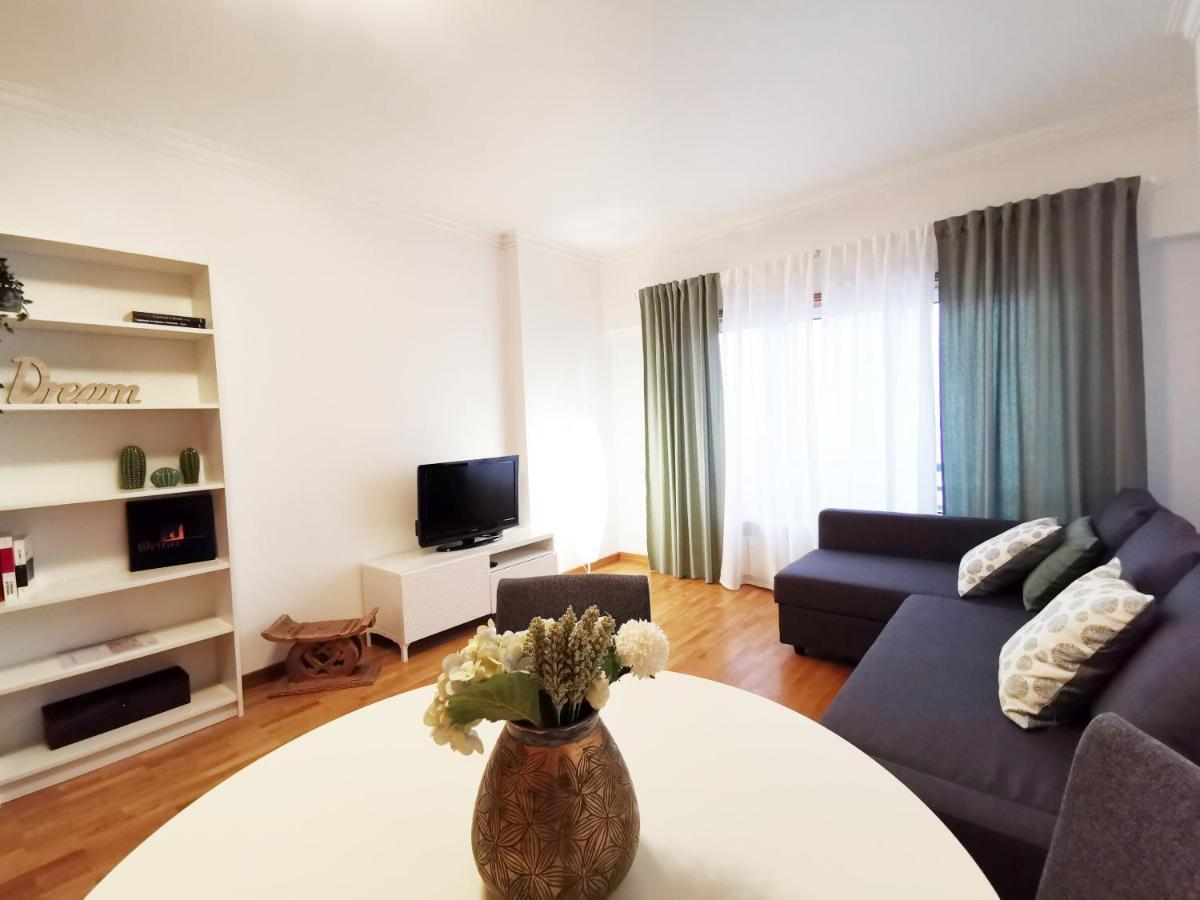 Down Town - Expo27 Apartment