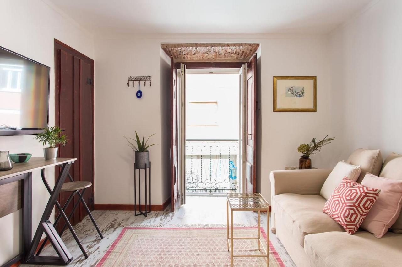 The Princeling's Getaway Lisbon