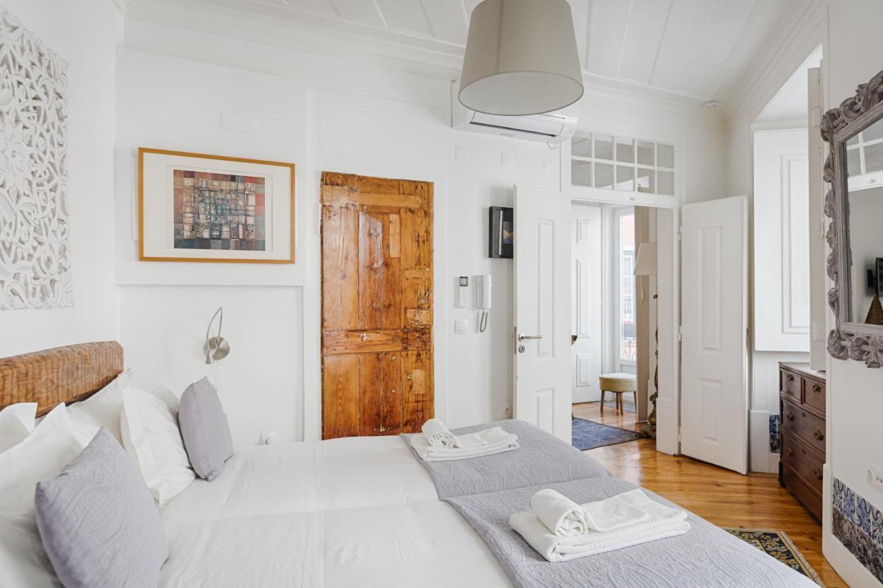 Apartment Do Carmo Lisbon