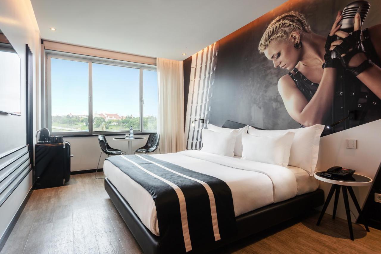 Hf Fenix Music Hotel 3*