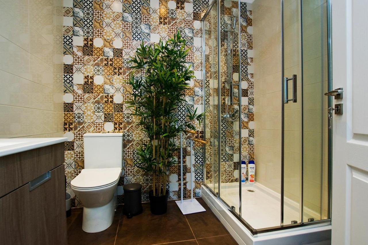Quarto em Acomodações Particulares C&o Alcântara-lisbon Lisboa