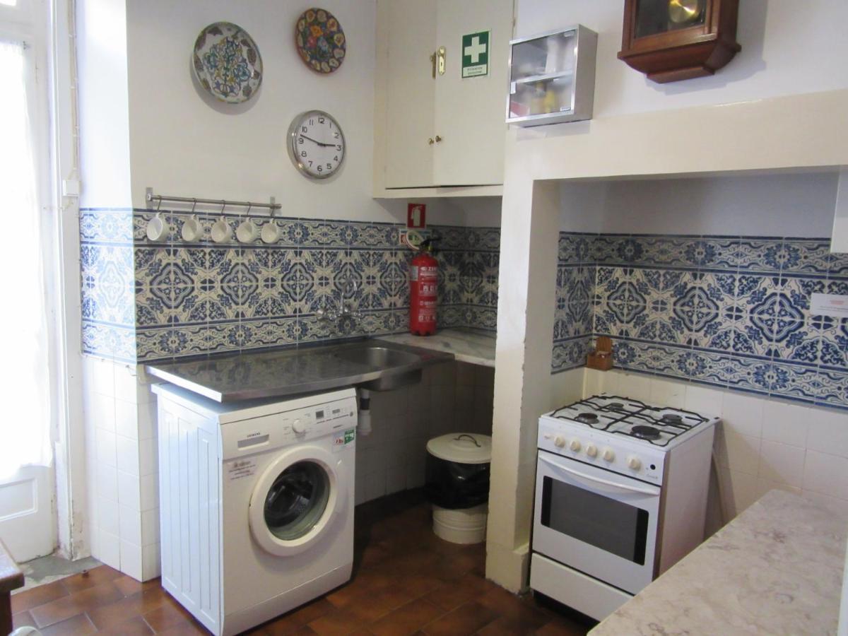 Family Macedo Bed & Breakfast Lisbon