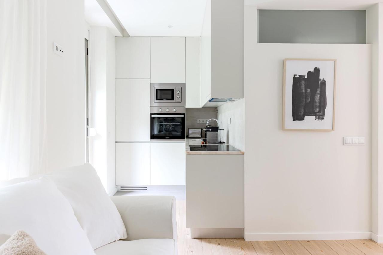 Casa Boma - Modern & Luminous With Balcony - Alcantara I * Lisbon