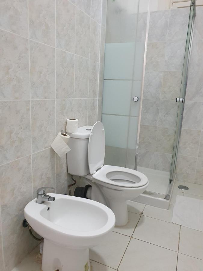 Midis - Local Accommodation 2* Lisbon