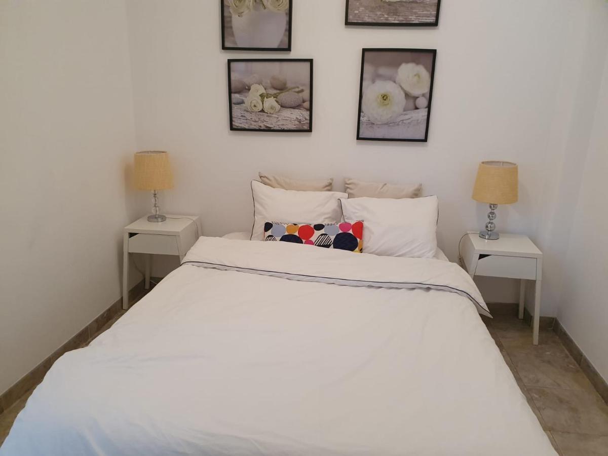Apartment Alfama With Balcony Lisbon