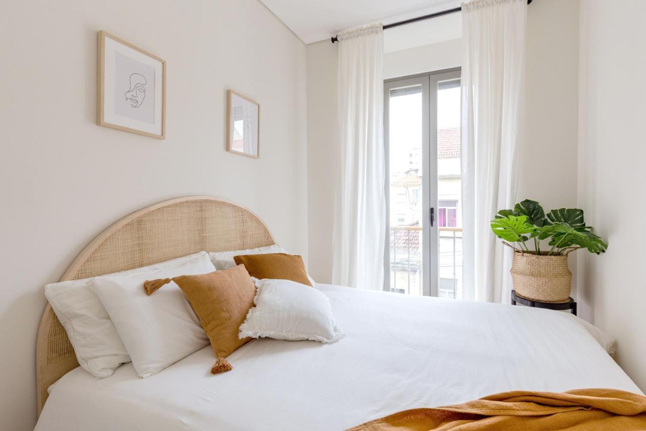 Casa Boma - Modern & Luminous With Balcony - Alcantara I * Lisbon