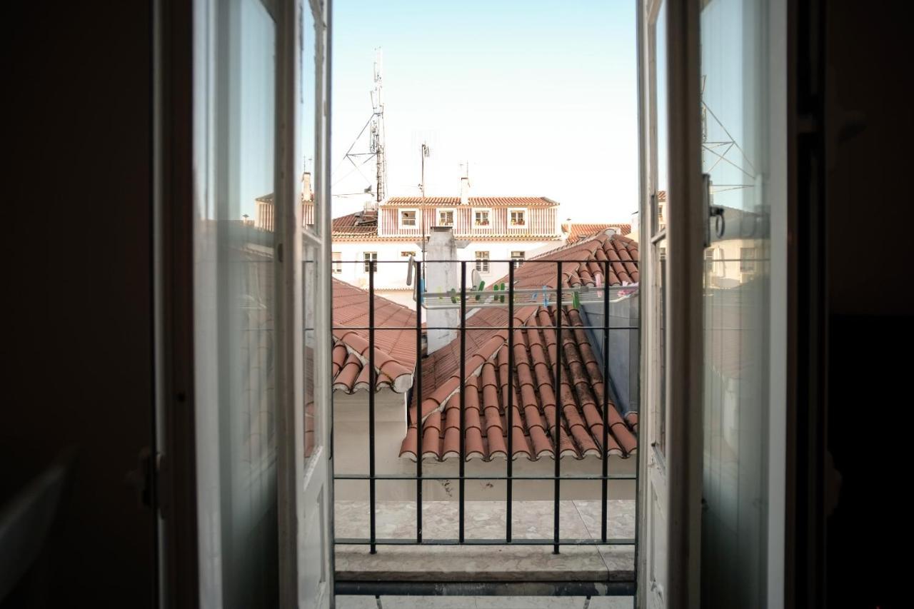 Alfama S. Pedro Typical *