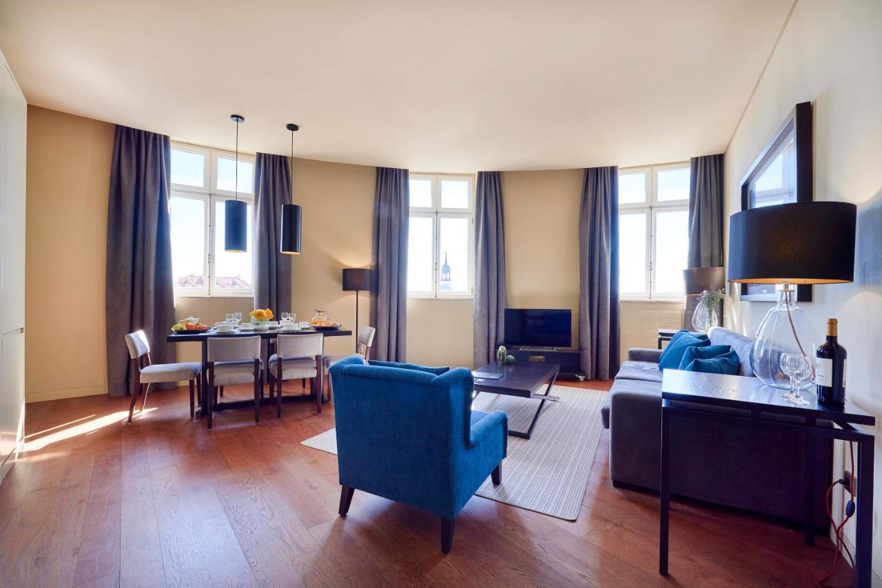 Apartment Five Stars 8 Building