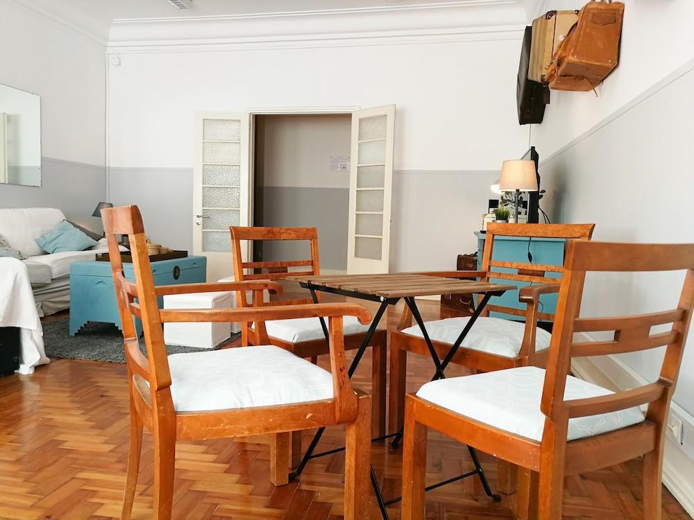 Castilho 63 Hostel