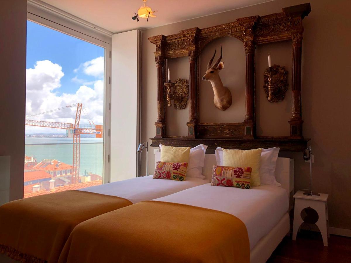 Chiado Penthouse Apartment Lisbon
