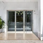 Joivy Luxurious Studios With River View Near Time Out Market