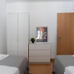 Entrecampos - Two Bedroom Apartment With Terrace