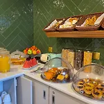 Hotel Sete Colinas