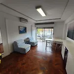 L83 - Rooms And Apartments