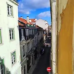 Guest House Rooms In Bairro Alto