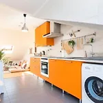 Romantic Rooftop Apart W/ River View Ac Heating