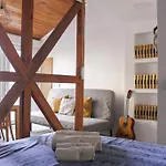 Almirante24 - Apartment With Garden - Ajuda Palace & Royal Treasure Museum