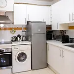 Lovehome Apartment
