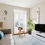 Chiado Square Apartments | Lisbon Best Apartments
