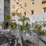 Prosecco Lifestyle In Lisbon By Misha\'S Place 4B