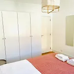Vm - Cozy & Quiet At Campo Ourique