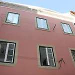 Small Flat In The Heart Of Lisbon