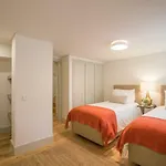 Courtyard & Elegance Apartment